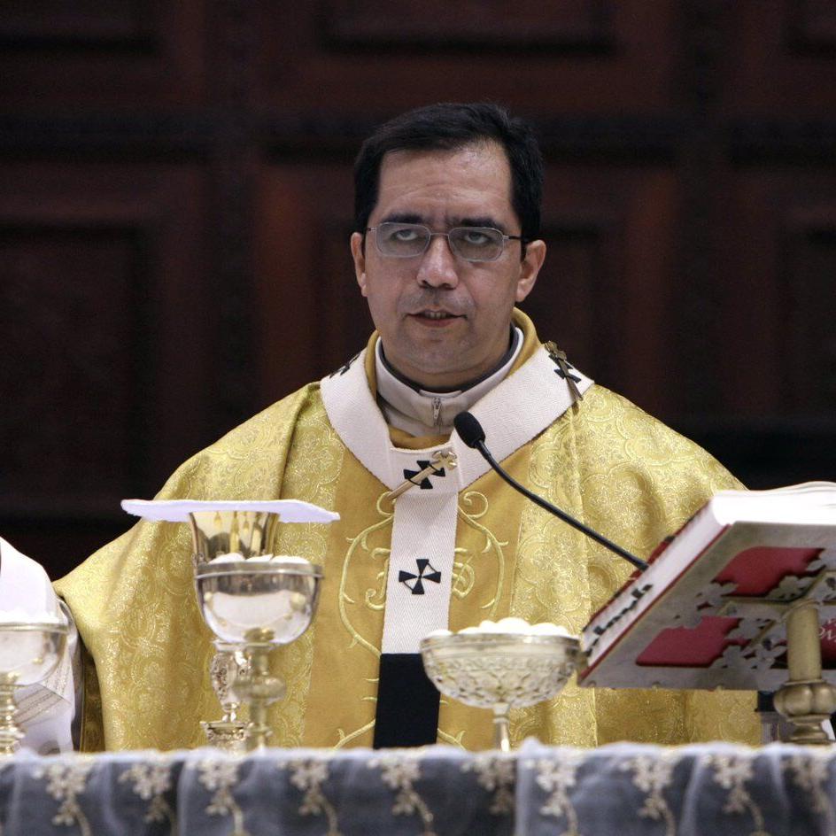 Catholic church calls on president of El Salvador not to lift ban on gold mining